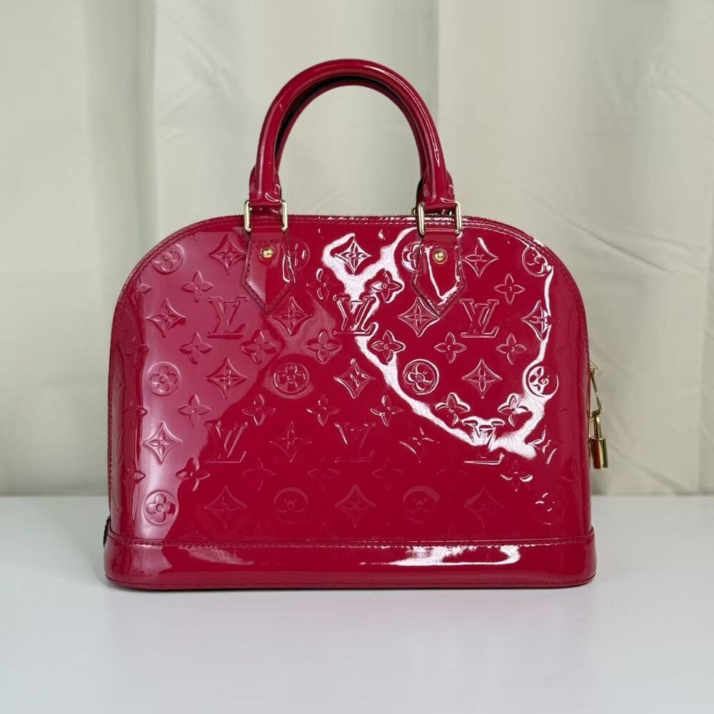 Louis Vuitton Alma PM Bag in Red Vernis Pattern Leather with Classic Monogram - Picture 3 of 10
